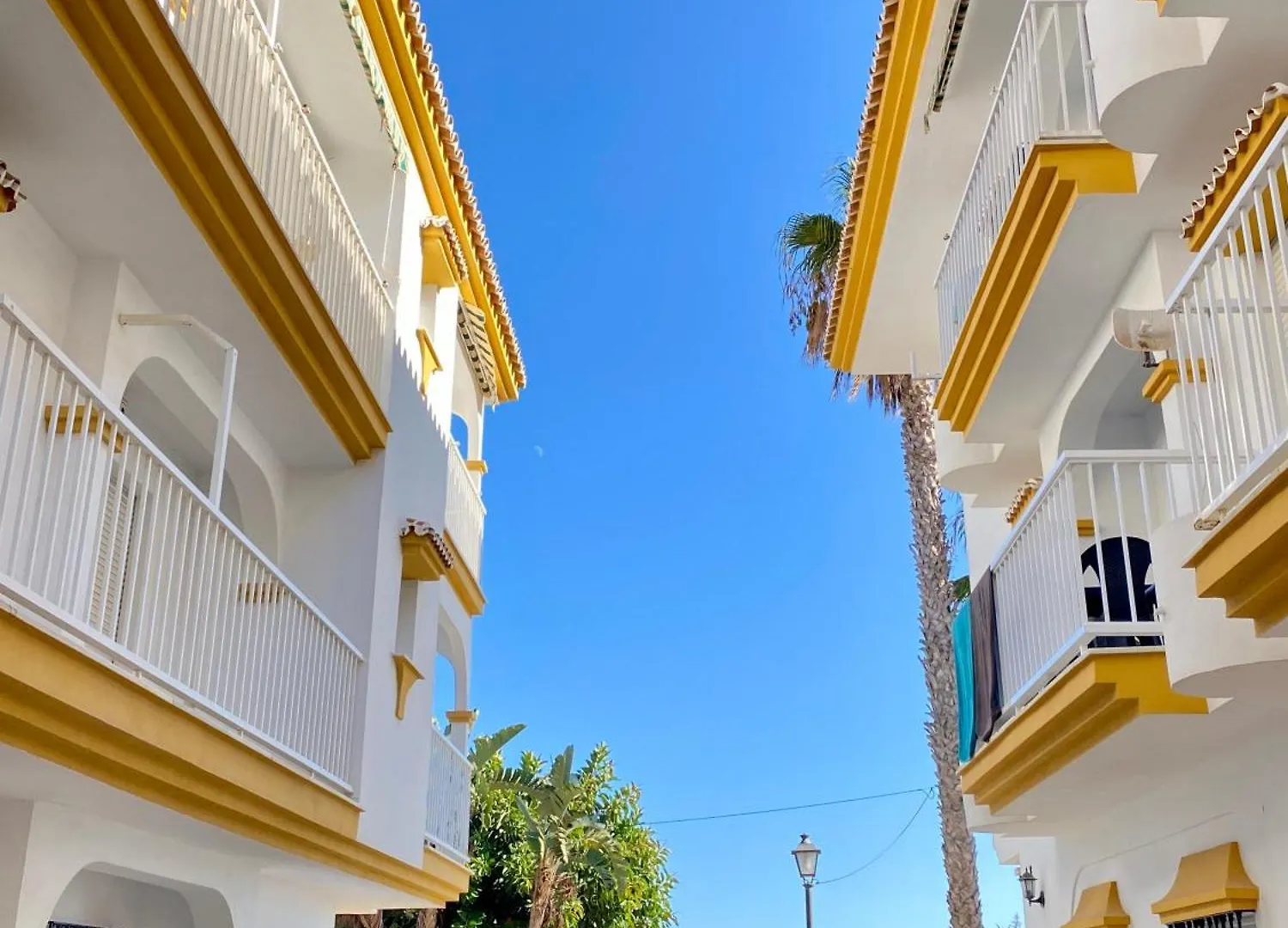 First Line Torrox Costa Apartment