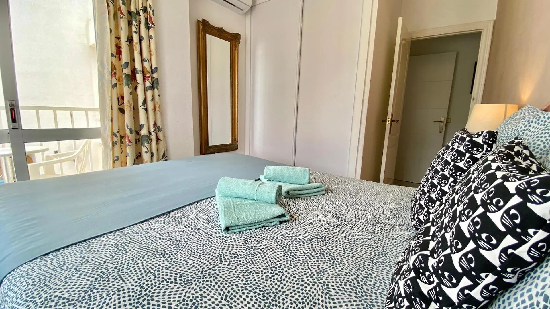 First Line Torrox Costa Apartment